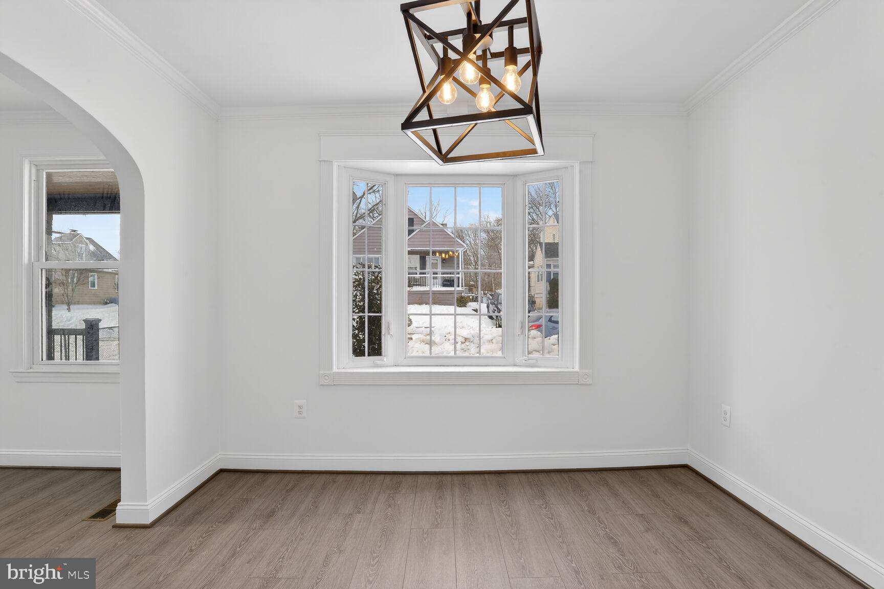 2932 Manns Avenue Baltimore, MD 21234 - Photo 3 of 30