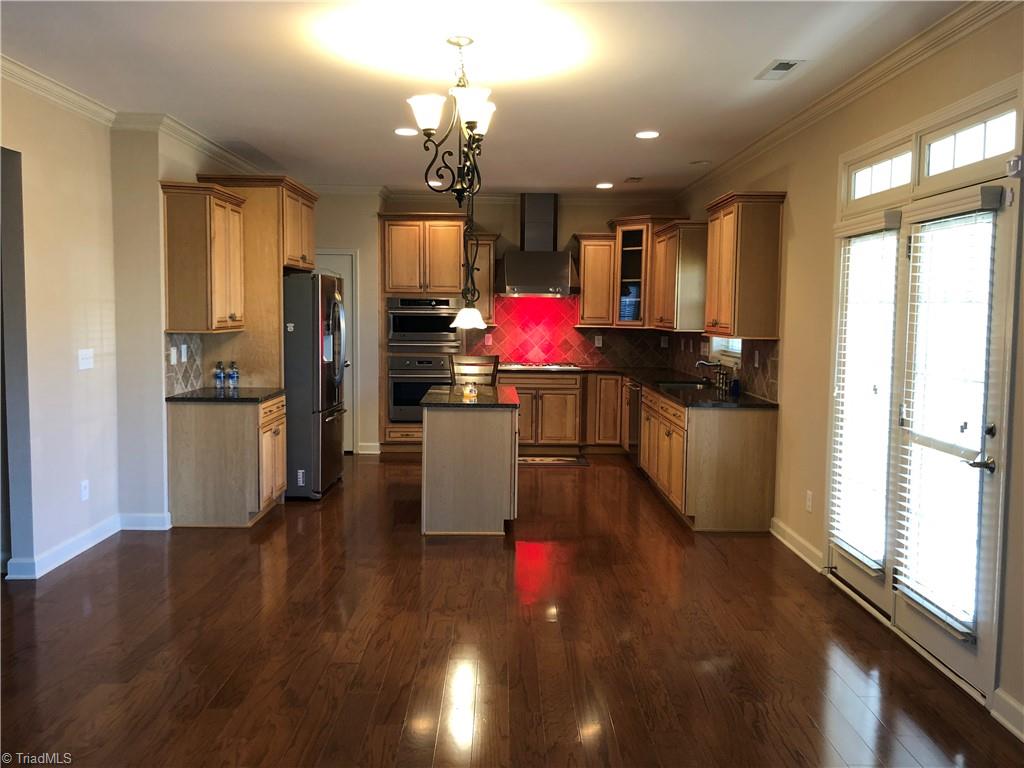 2312 Alderbrook Drive High Point, NC 27265 - Photo 5 of 16