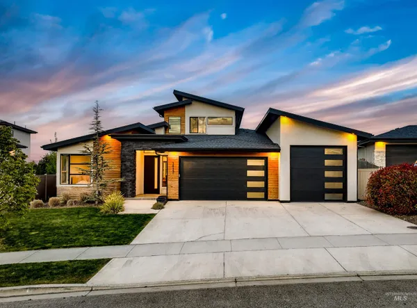 $839,900 | 3922 South Daybreak Place, Meridian, ID 83642