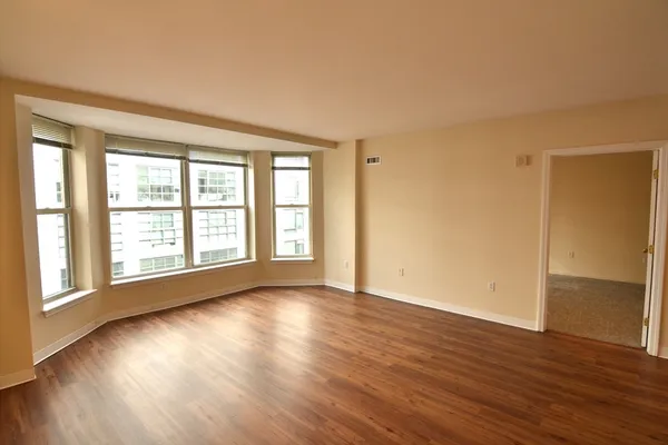 $3,700 | 75 Peterborough Street, Unit 713, Boston, MA 02215