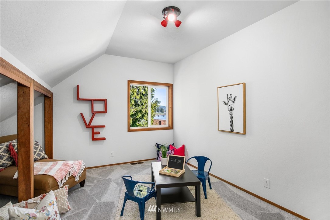 8633 East Caraway Road Port Orchard, WA 98366 - Photo 22 of 40 Gallery Image 22