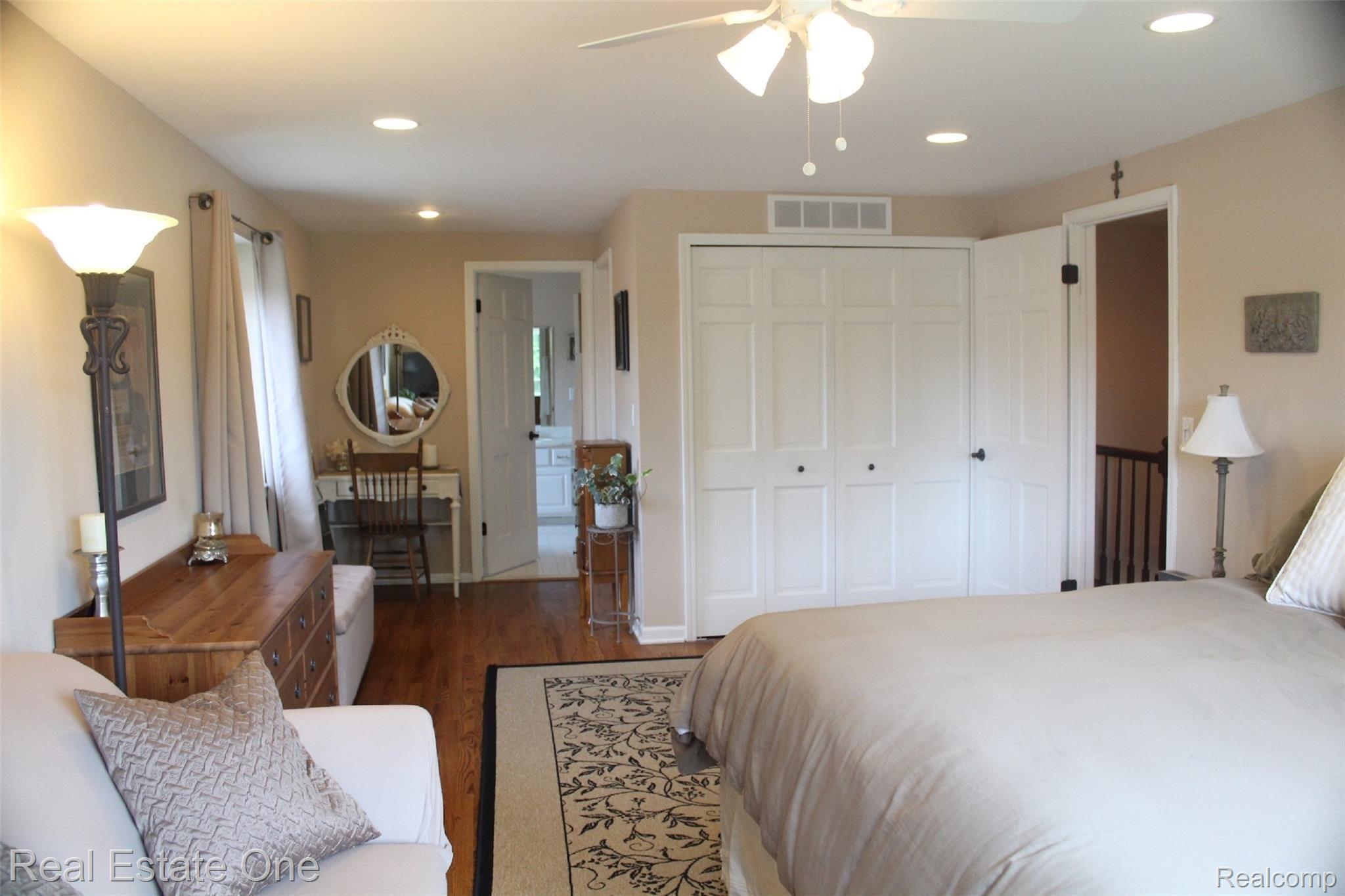42244 Waterfall Road Northville, MI 48168 - Photo 50 of 55 master bedroom 3.JPG