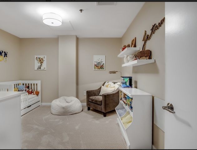 $1,260,000 | 234 Causeway Street, Unit 807, Boston, MA 02114