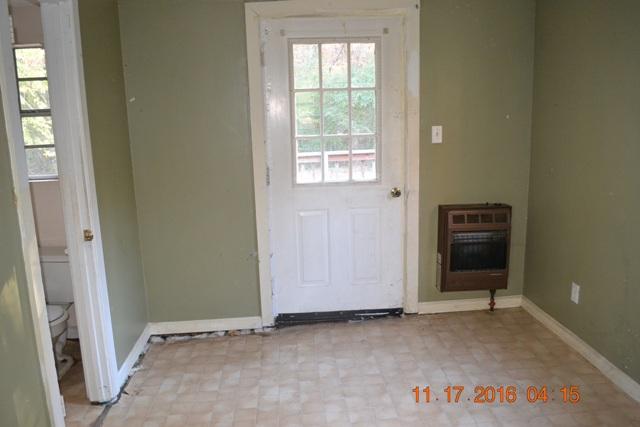922 Old Lower Mill Road Hixson, TN 37343 - Photo 36 of 76 Kitchen (1)