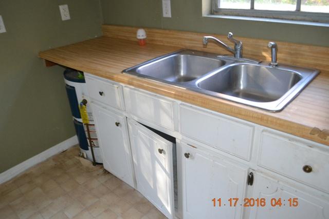 922 Old Lower Mill Road Hixson, TN 37343 - Photo 41 of 76 Kitchen (6)