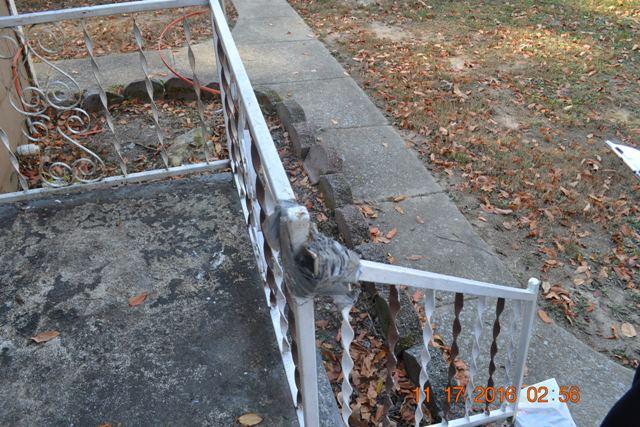 922 Old Lower Mill Road Hixson, TN 37343 - Photo 7 of 76 DamagedRailing
