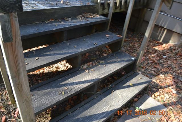 922 Old Lower Mill Road Hixson, TN 37343 - Photo 64 of 76 RearDeckStairs