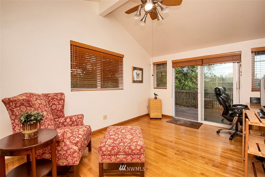 5749 Double Bluff Road Freeland, WA 98249 - Photo 19 of 40 a view of a livingroom with furniture and a window