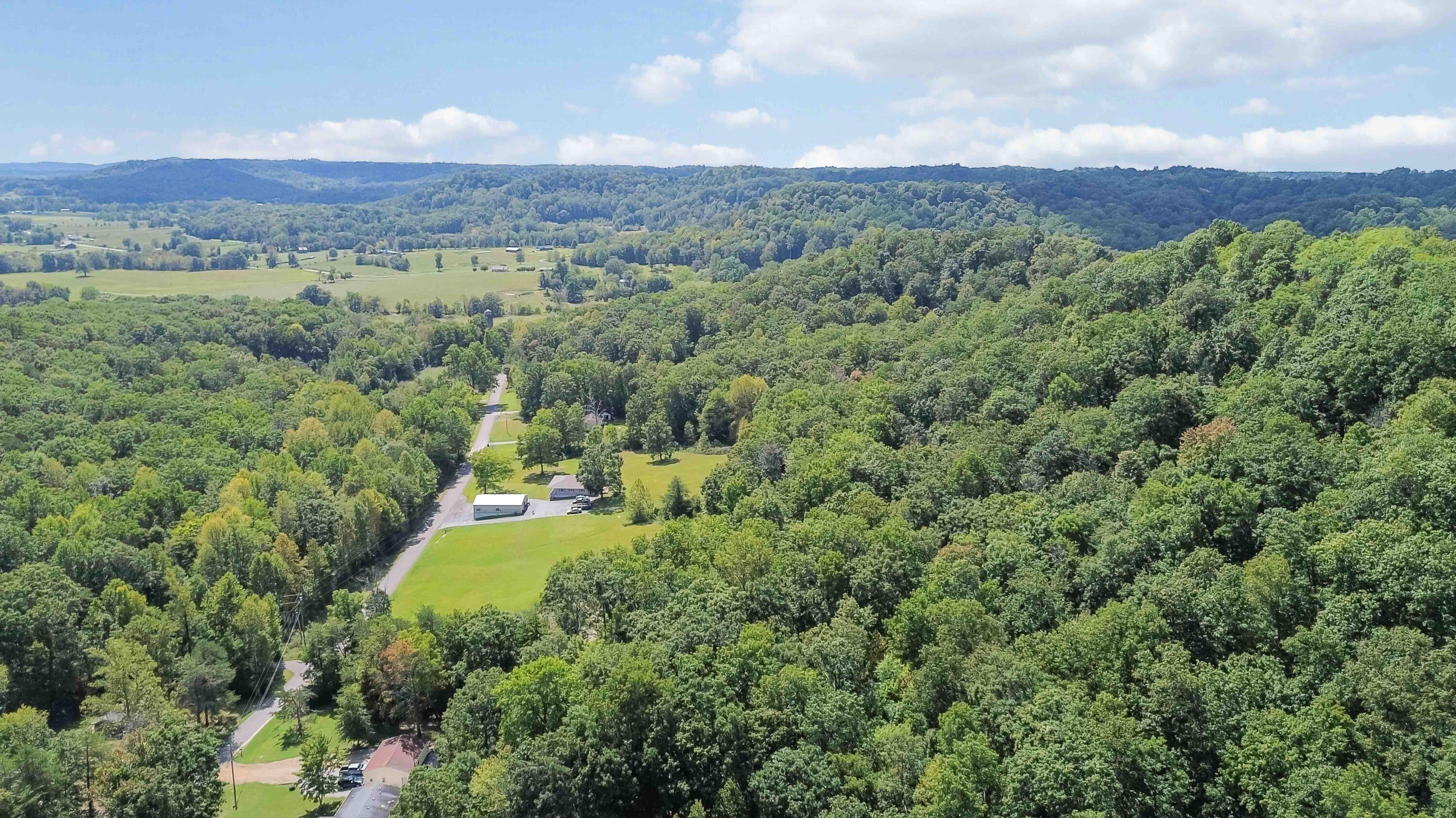 1450 Carter School Road Stanford, KY 40484 - Photo 41 of 59 068