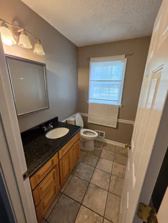 $2,800 | 4580 Shadowlawn Road, Bartlett, TN 38002