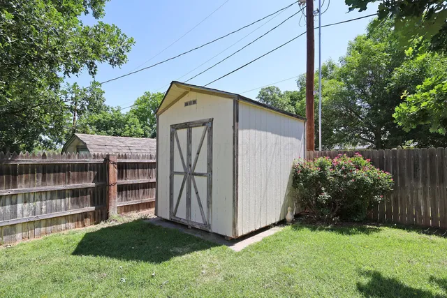 $375,000 | 1206 Olive Street, Stratford, TX 79084