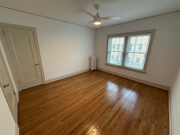 $2,995 | 531 Hinman Avenue, Unit B1, Evanston, IL 60202