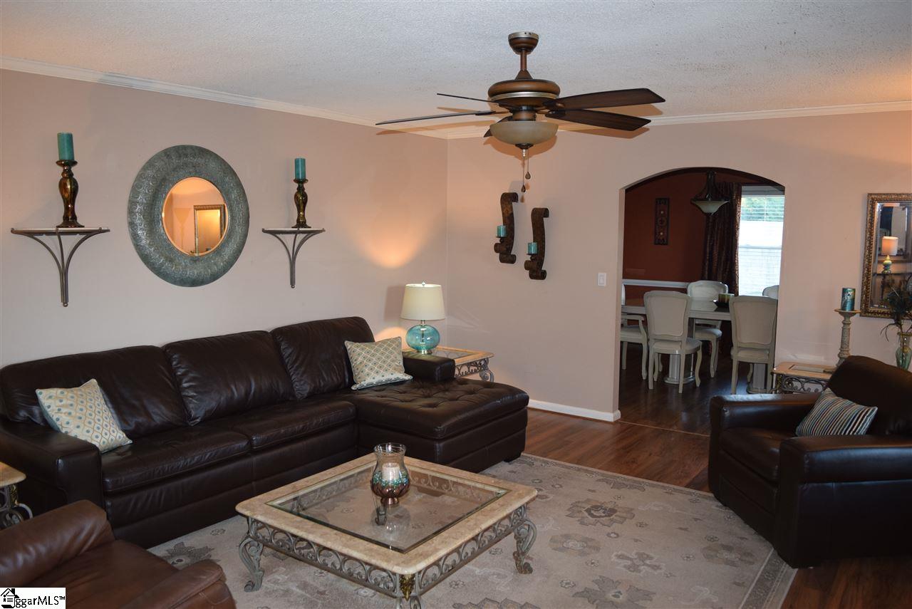 1305 Springdale Road Cowpens, SC 29330 - Photo 14 of 29