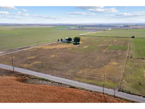 $950,000 | 34656 County 1172 Road, Stanfield, OR 97875
