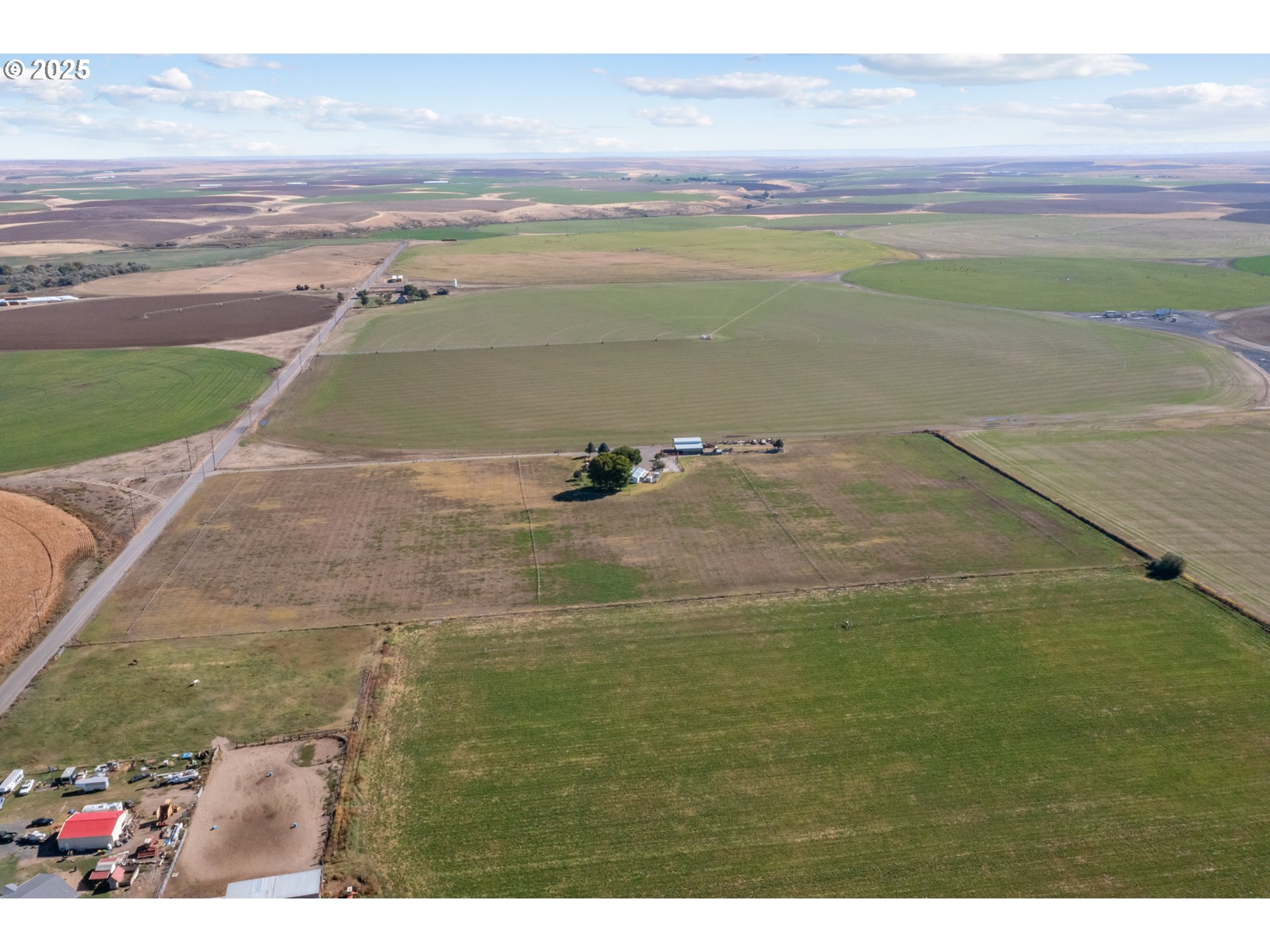 34656 County 1172 Road Stanfield, OR 97875 - Photo 39 of 47 a view of an ocean and beach