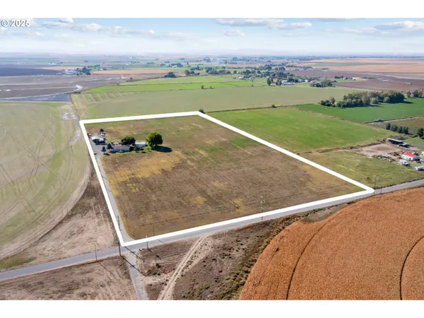 $950,000 | 34656 County 1172 Road, Stanfield, OR 97875