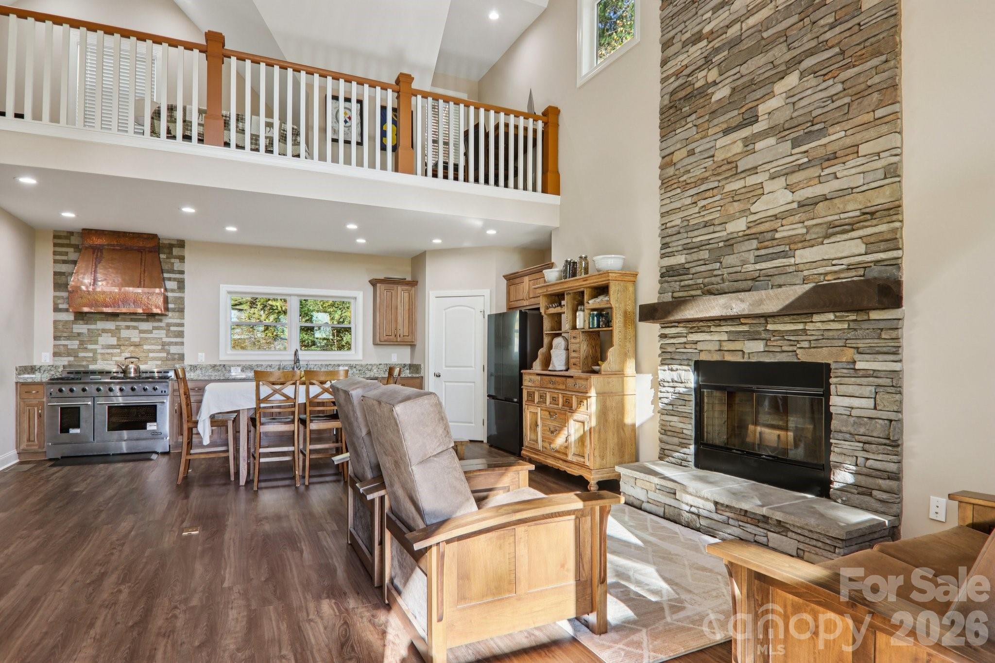 1367 Old Mill Road Hendersonville, NC 28792 - Photo 12 of 35