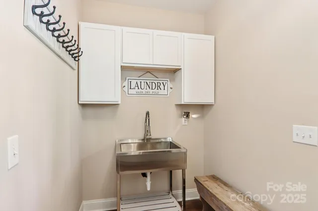 $859,000 | 1367 Old Mill Road, Hendersonville, NC 28792