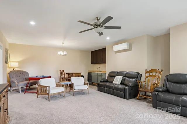 $859,000 | 1367 Old Mill Road, Hendersonville, NC 28792