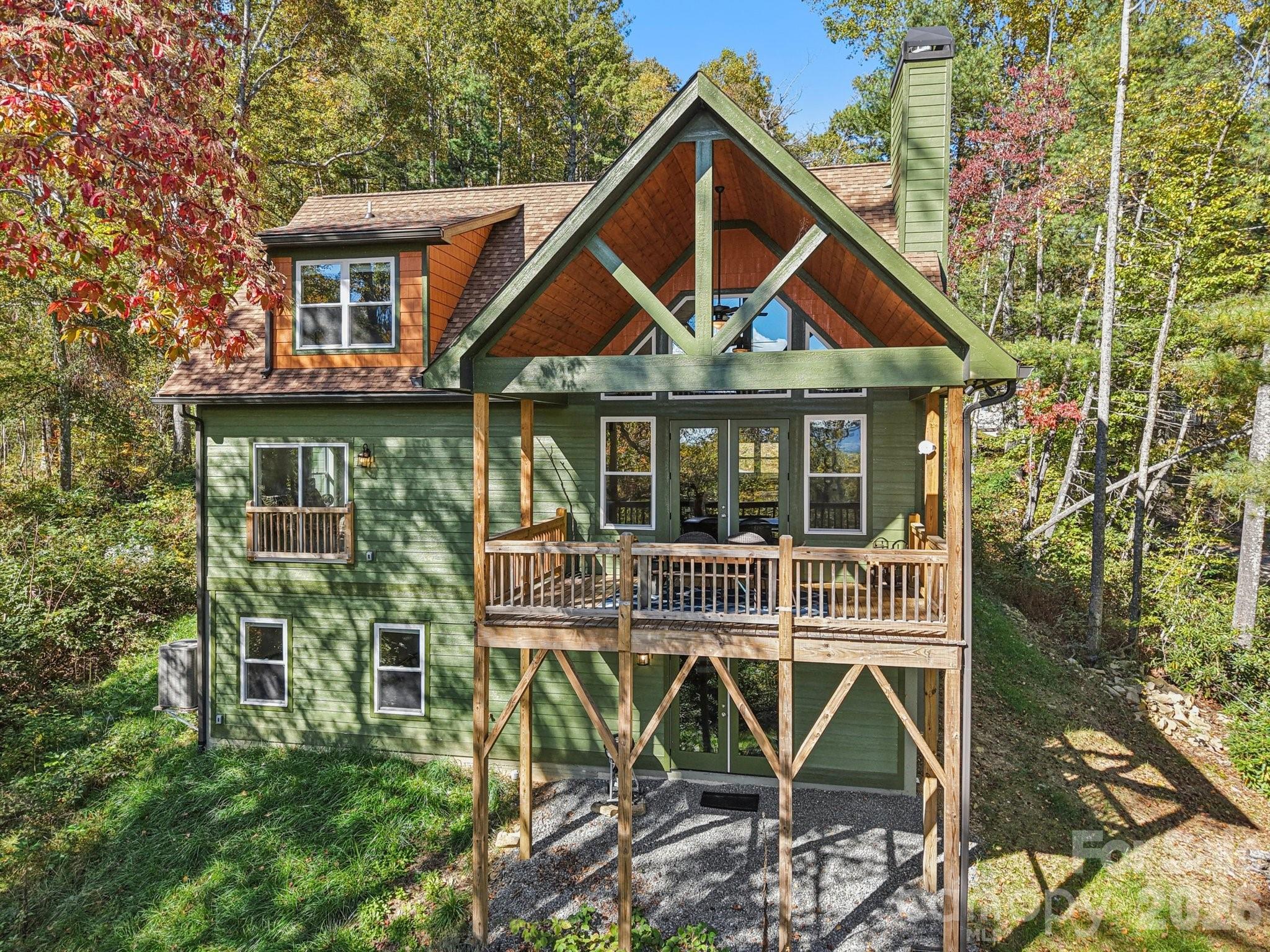 1367 Old Mill Road Hendersonville, NC 28792 - Photo 2 of 35