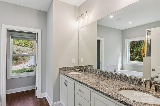 $859,000 | 1367 Old Mill Road, Hendersonville, NC 28792