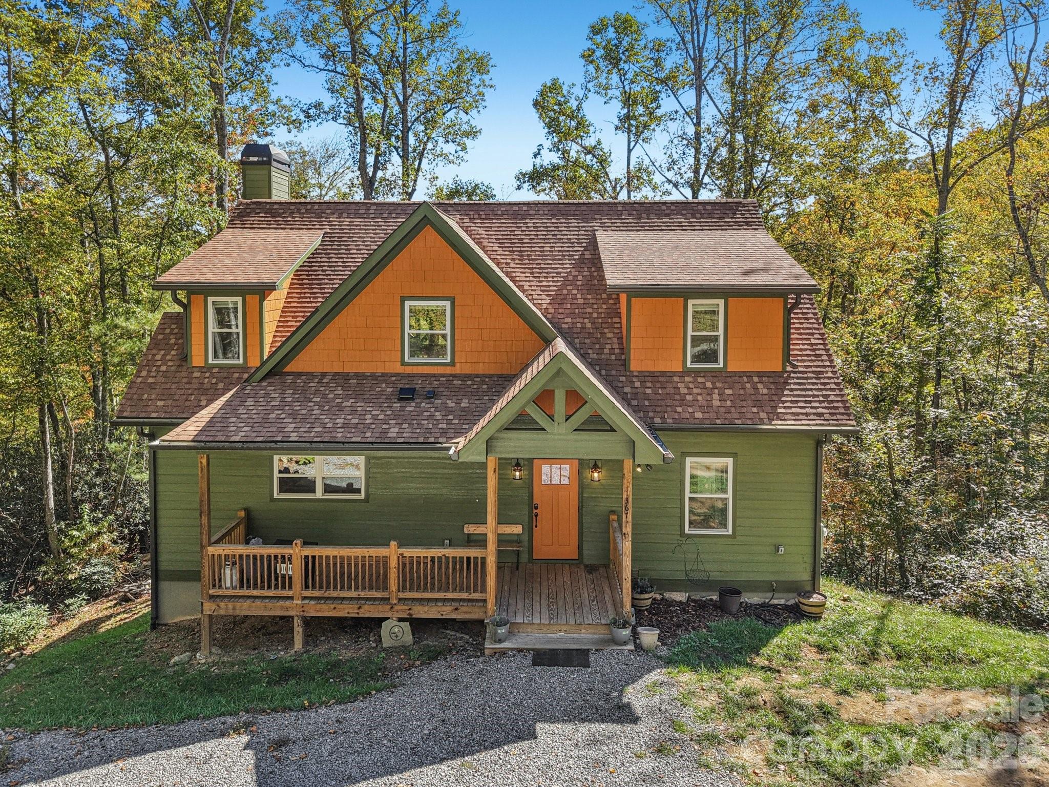 1367 Old Mill Road Hendersonville, NC 28792 - Photo 3 of 35