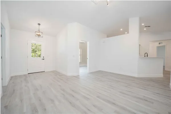 $2,200 | 16414 Southeast 92nd Terrace, Summerfield, FL 34491