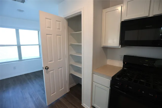 $1,900 | 1603 Oleander Greens Drive, Conroe, TX 77301