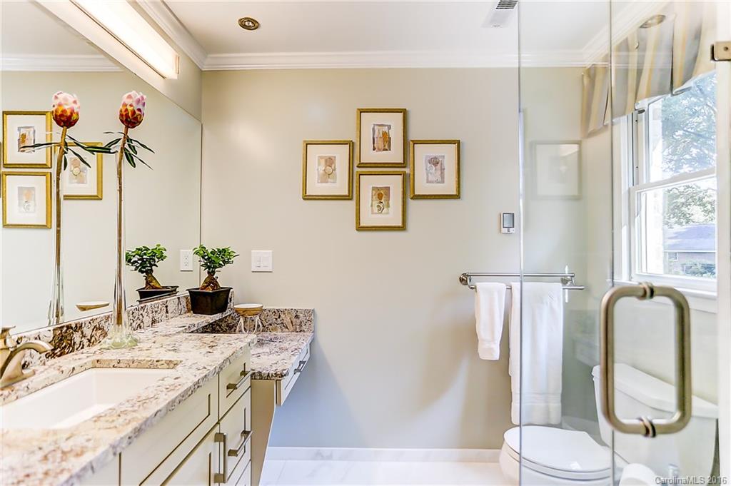 3935 Chevington Road Charlotte, NC 28226 - Photo 14 of 21 Gallery Image 14