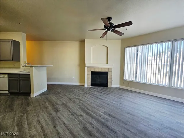 $1,460 | 7143 South Durango Drive, Unit 210, Las Vegas, NV 89113