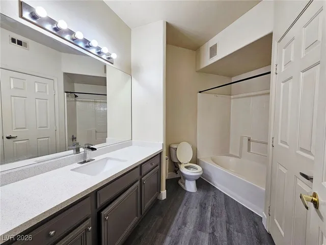 $1,460 | 7143 South Durango Drive, Unit 210, Las Vegas, NV 89113