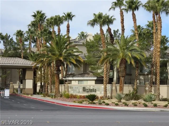 $1,460 | 7143 South Durango Drive, Unit 210, Las Vegas, NV 89113