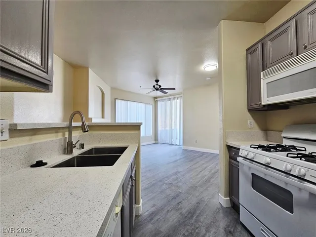 $1,460 | 7143 South Durango Drive, Unit 210, Las Vegas, NV 89113