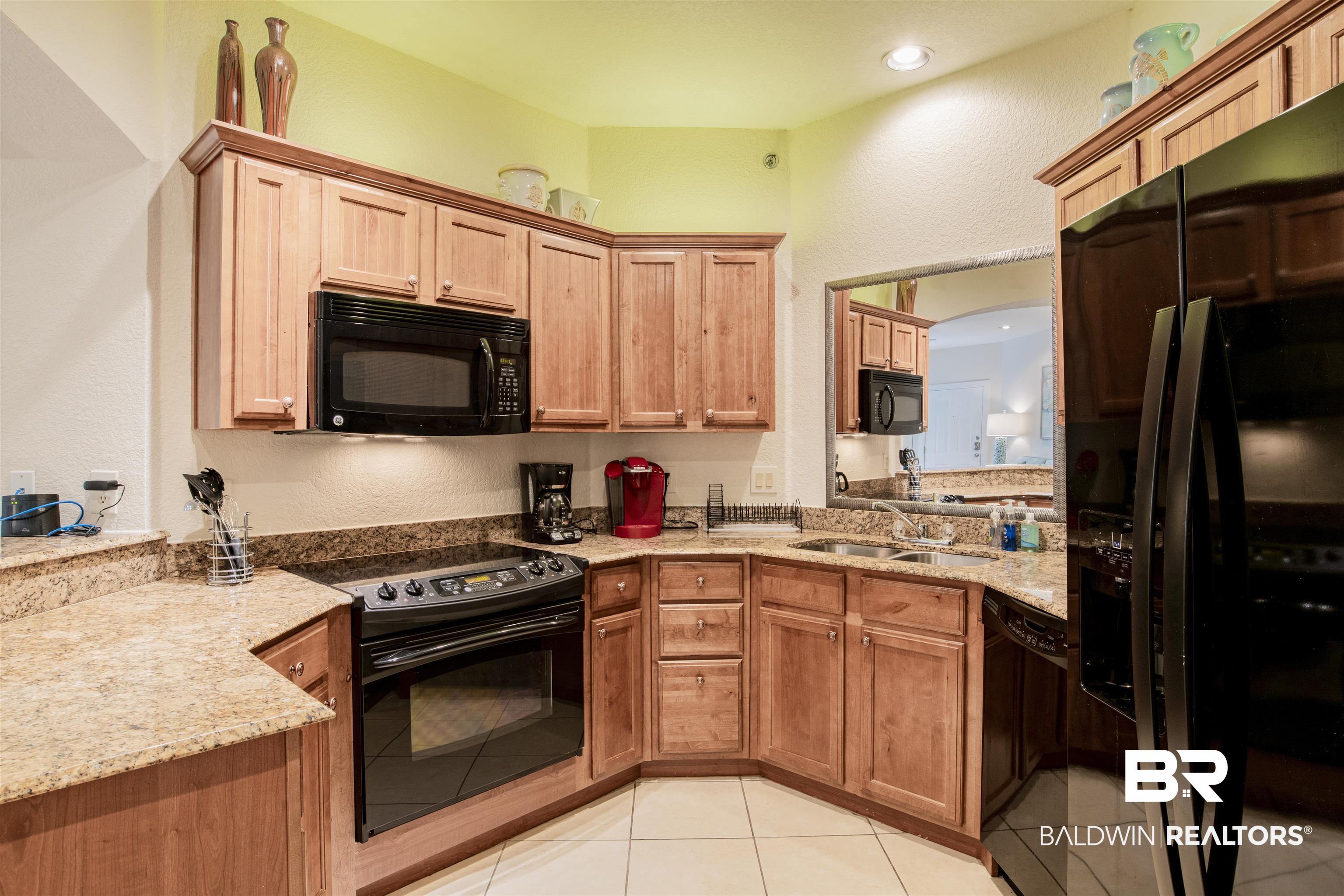 20050 Oak Road East, Unit 204 Gulf Shores, AL 36542 - Photo 11 of 34