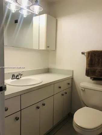 $5,000 | 100 Lincoln Road, Unit 1241, Miami Beach, FL 33139