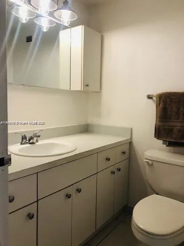 $3,500 | 100 Lincoln Road, Unit 1241, Miami Beach, FL 33139