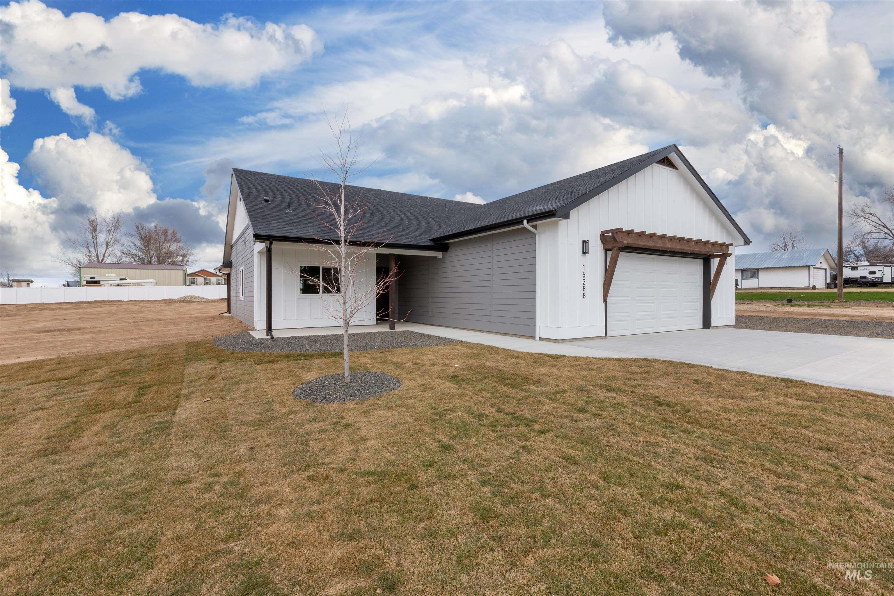 15288 Mink Road Caldwell, ID 83607 - Photo 1 of 1 Gallery Image 1