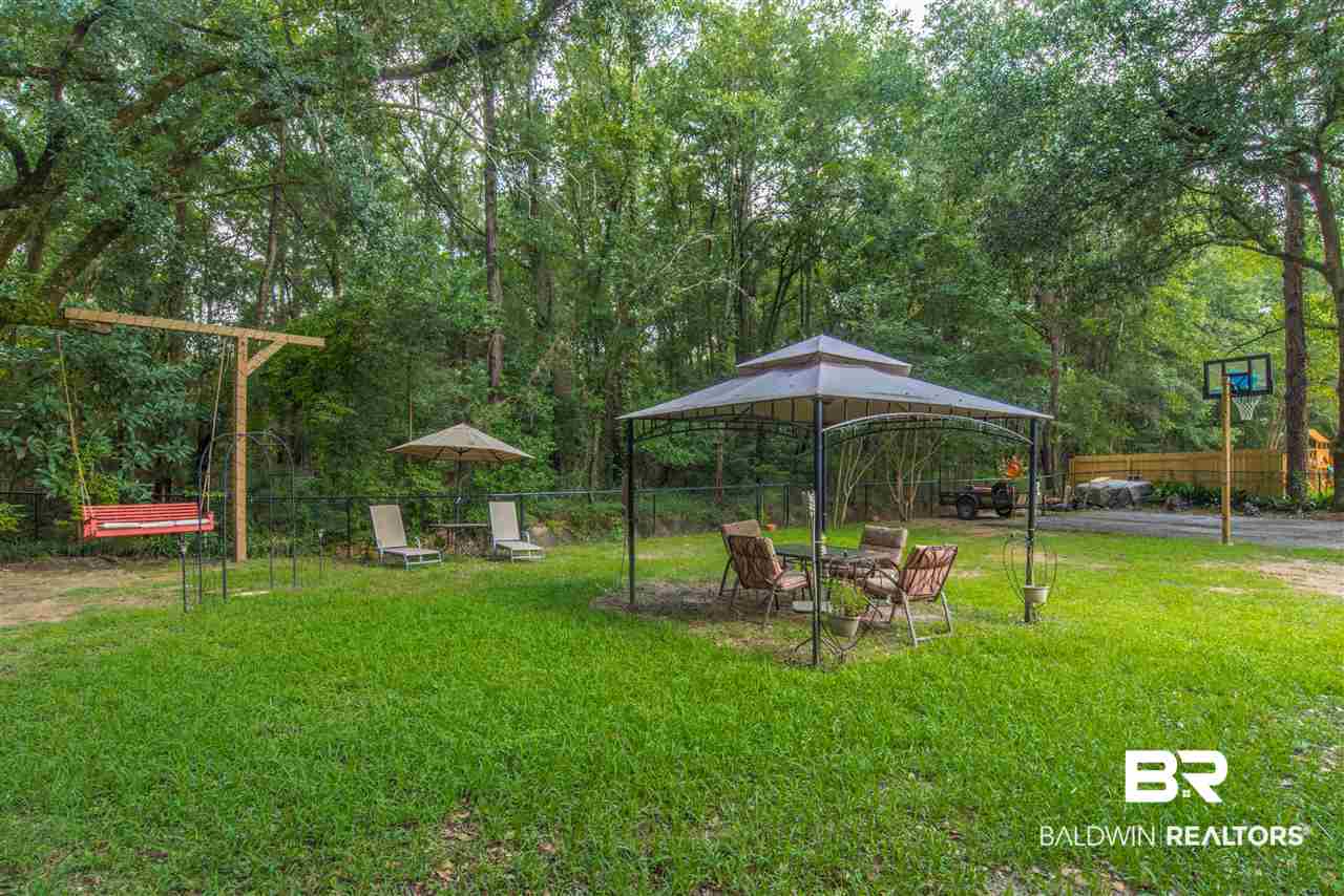 5766 Chester Court Mobile, AL 36609 - Photo 40 of 44 back yard