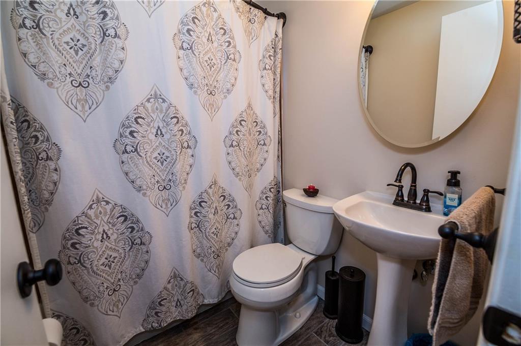 104 Ewing Road McKees Rocks, PA 15136 - Photo 13 of 22