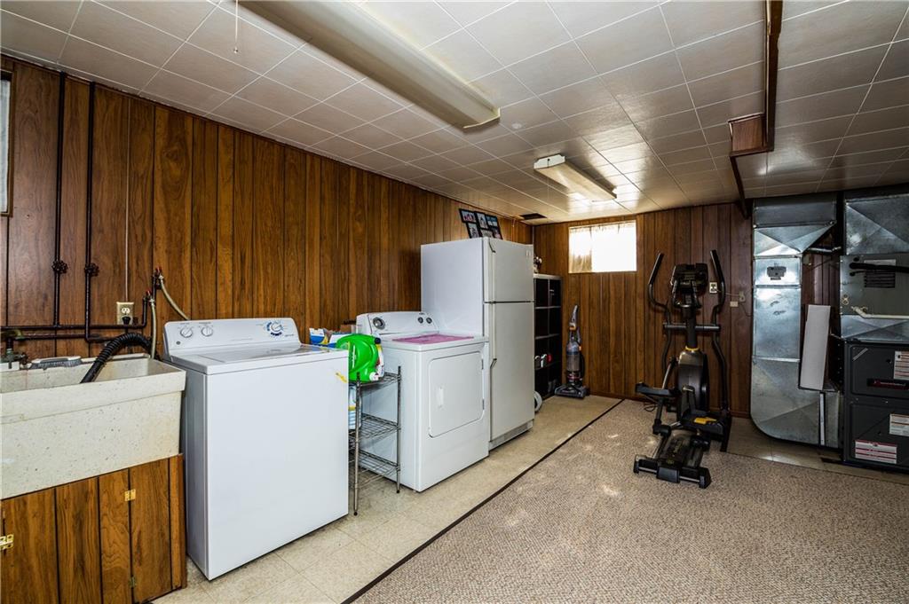 104 Ewing Road McKees Rocks, PA 15136 - Photo 15 of 22