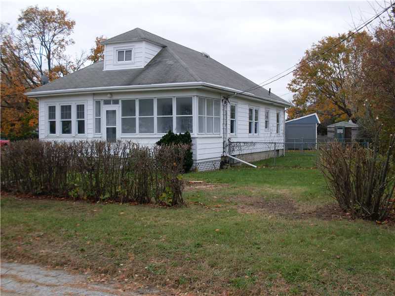 740 Strawberry Field Road Warwick, RI 02886 - Photo 1 of 10 Exterior Front.