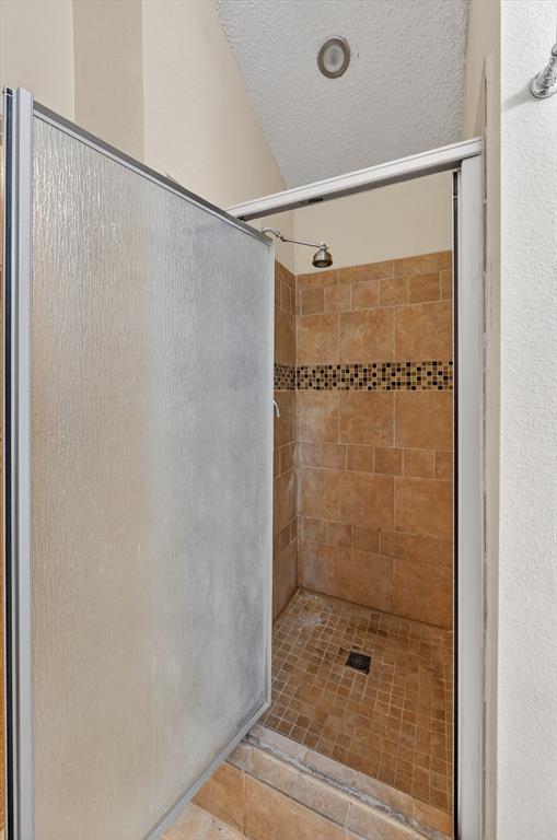 1001 Ridge Top Drive Burleson, TX 76028 - Photo 28 of 37