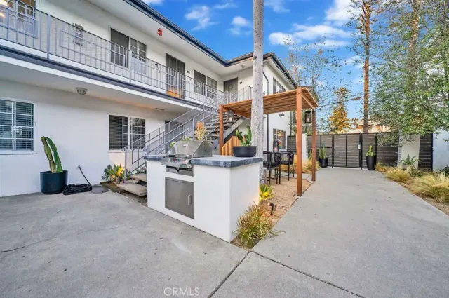 a view of a building with outdoor space