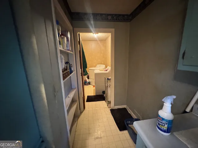 a view of deck and patio