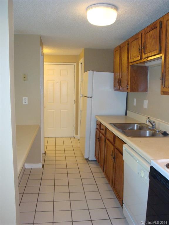 9401 Old Concord Road, Unit D Charlotte, NC 28213 - Photo 7 of 12