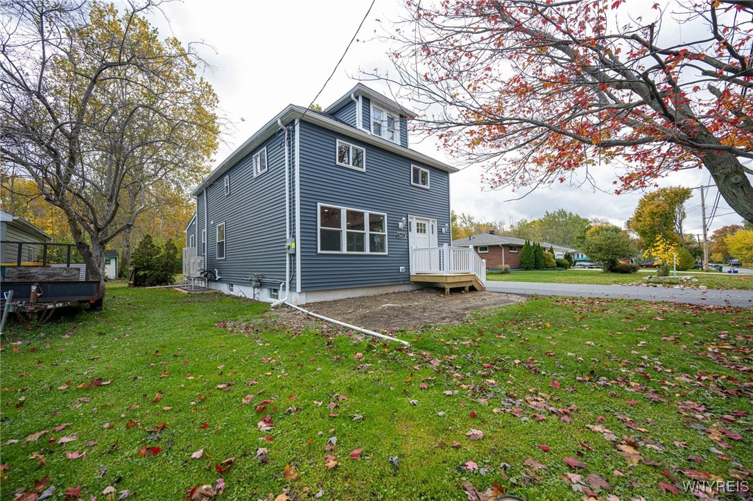 5683 Dover Road Hamburg, NY 14085 - Photo 3 of 50