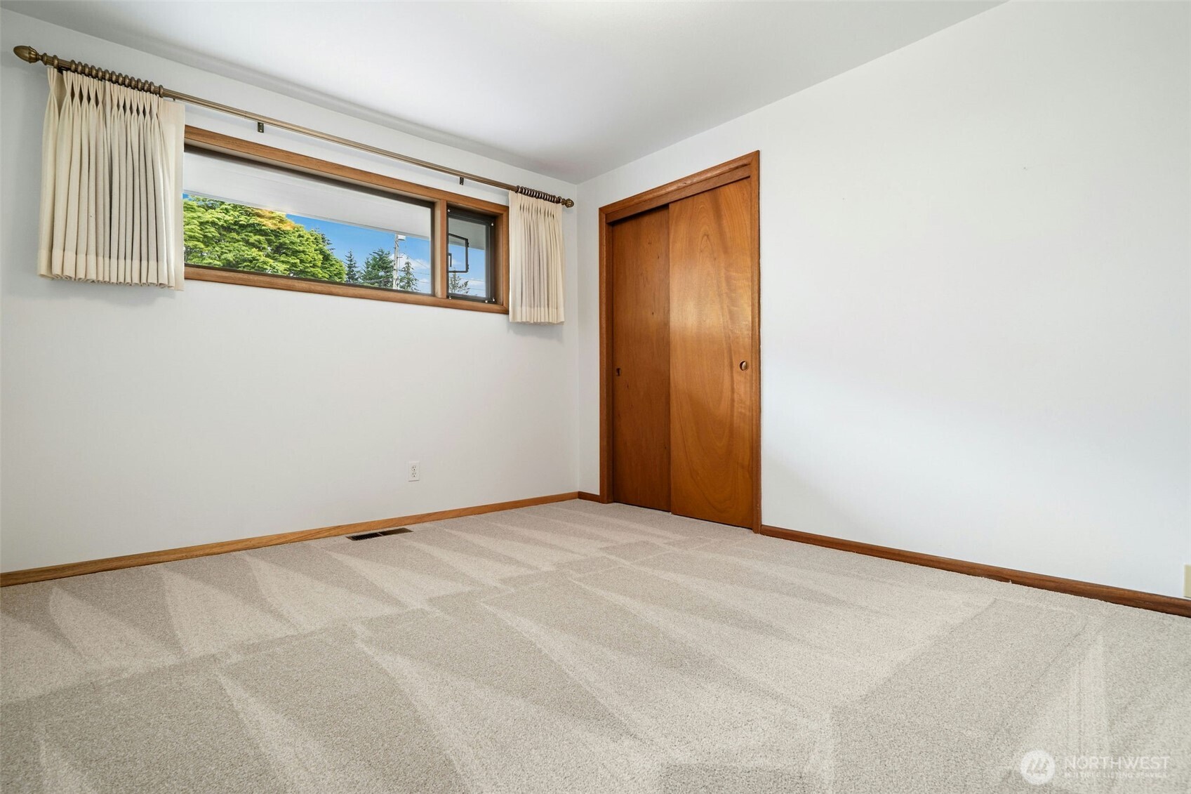 507 View Ridge Drive Everett, WA 98203 - Photo 15 of 30