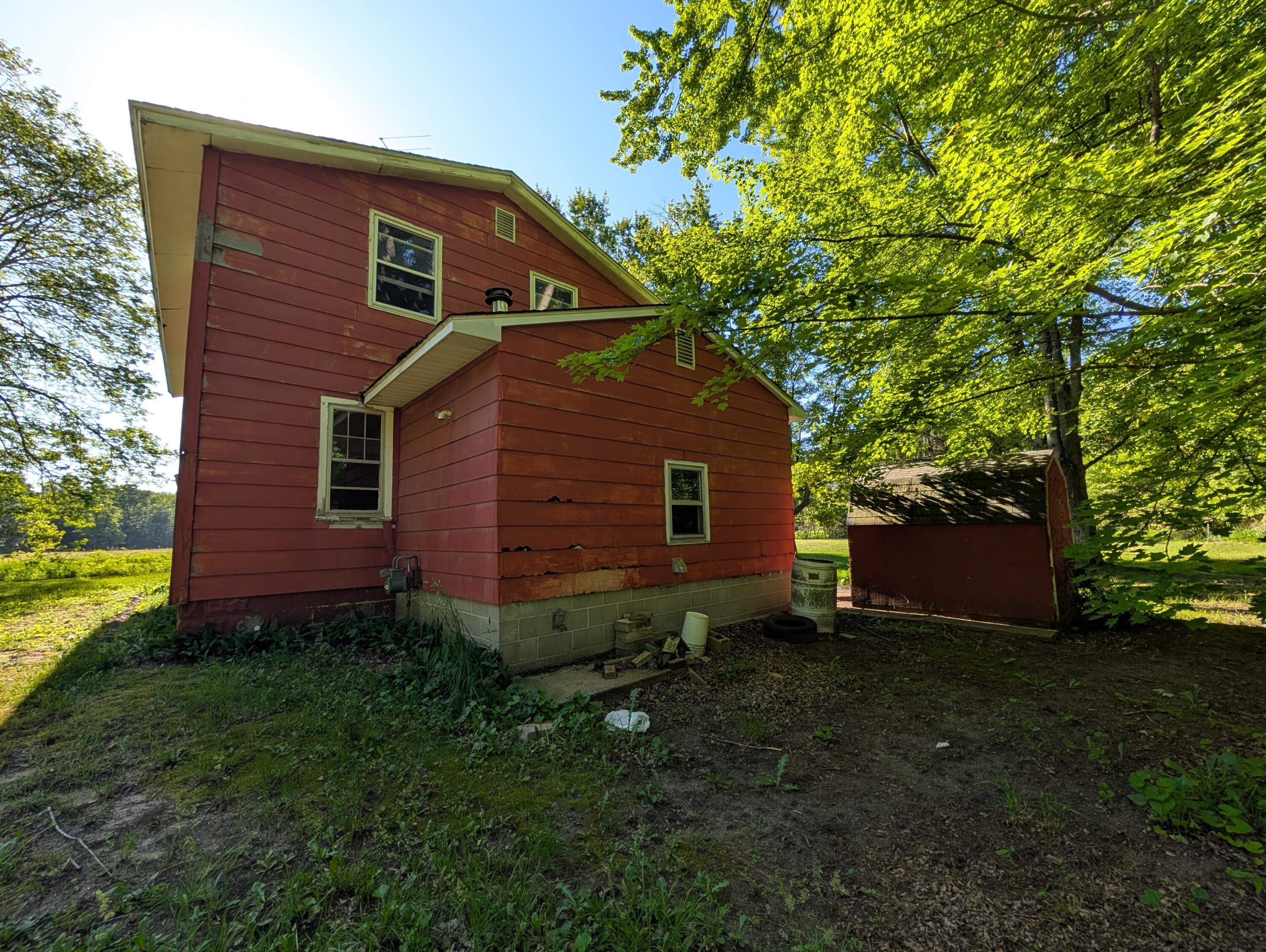3909 Cloverville Road Fruitport, MI 49415 - Photo 5 of 37 1000008693
