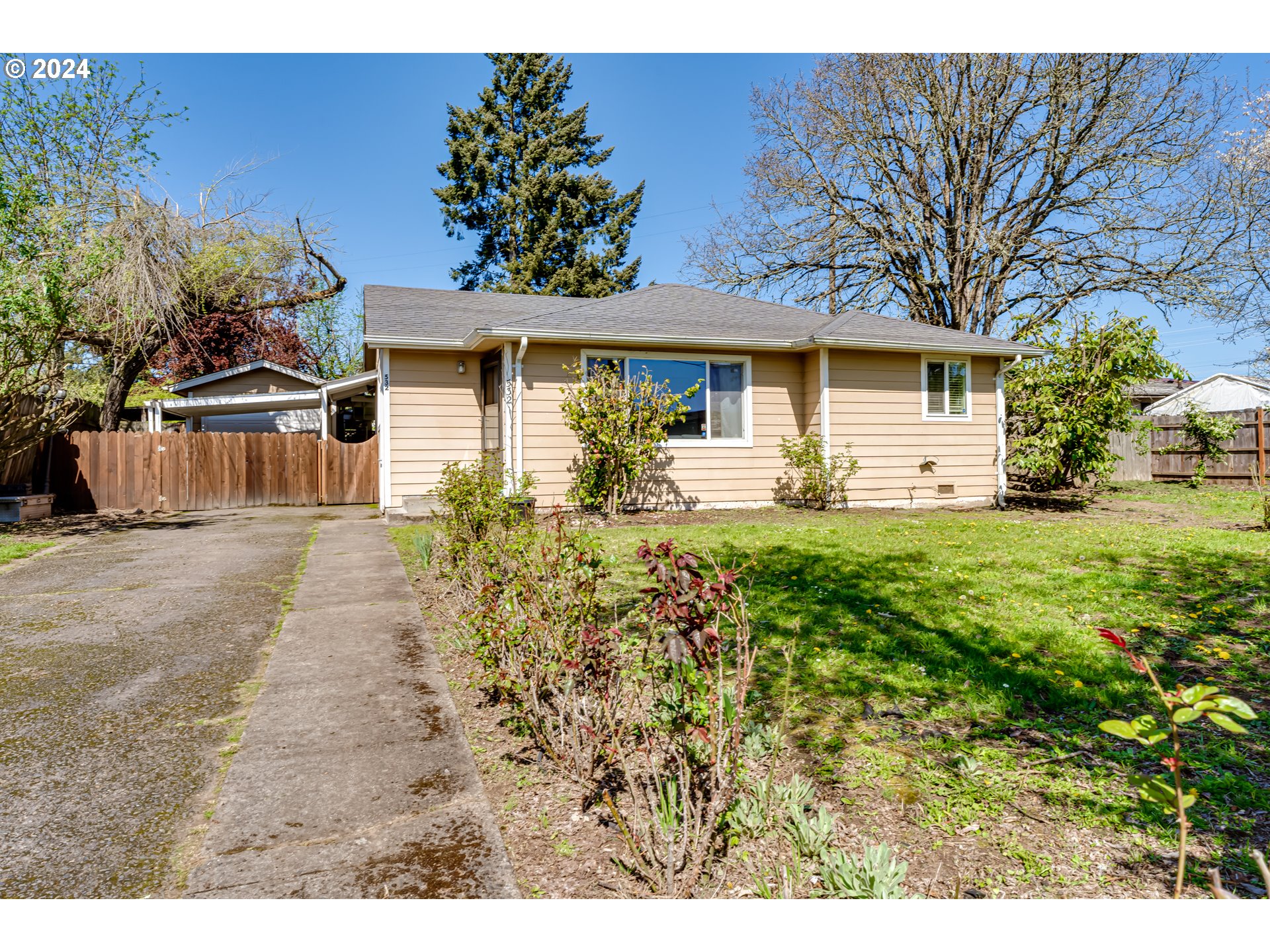 532 Mallard Avenue Springfield, OR 97477 - Photo 1 of 22 Gallery Image 1