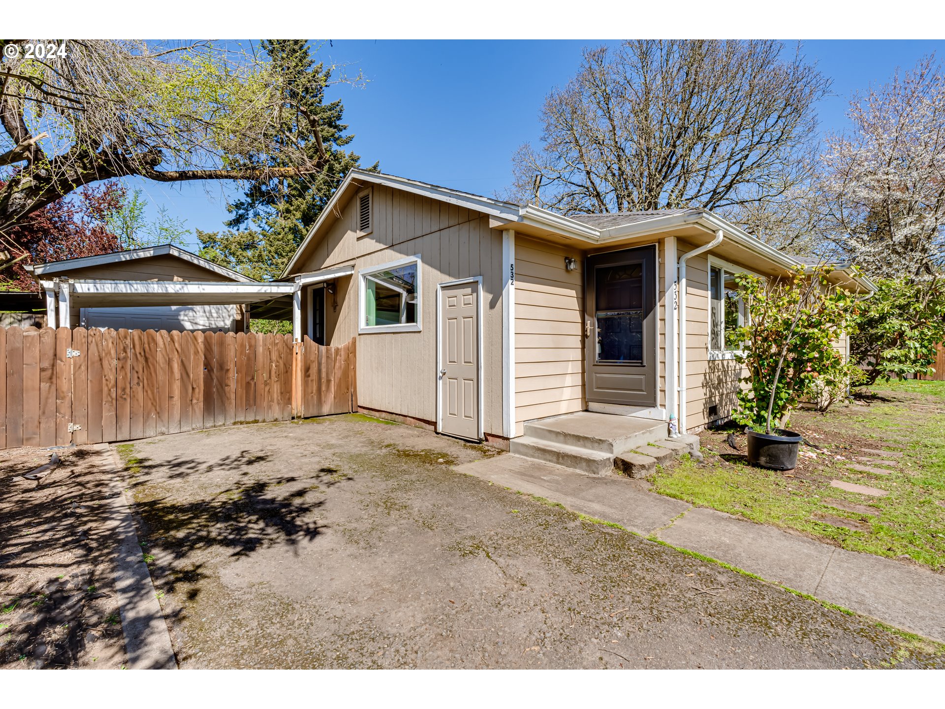 532 Mallard Avenue Springfield, OR 97477 - Photo 2 of 22 Gallery Image 2